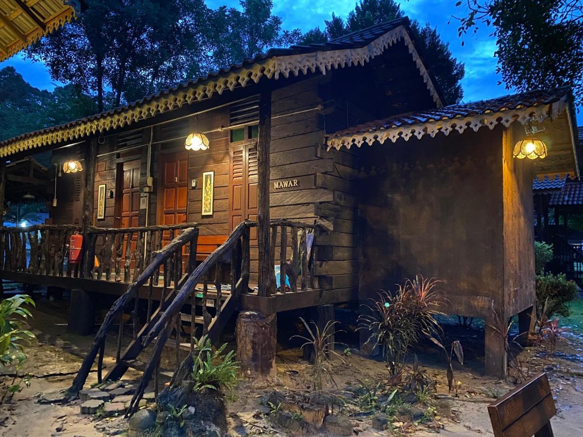 Rustic Chalet - Dahlia N Mawar At Sedim Vista Кулім Екстер'єр фото
